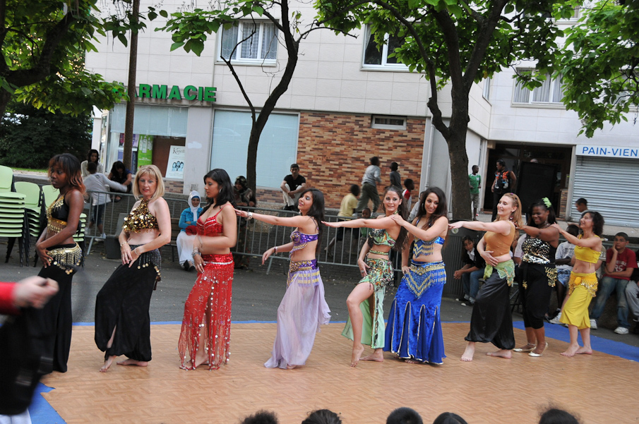 Maison de Quartier Champs Elysees Evry - Danse Orientale 200.jpg